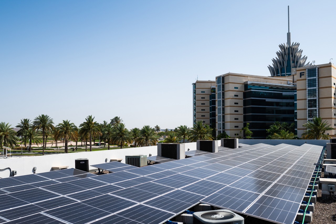 Solar Modules Supply Dubai Office with Energy