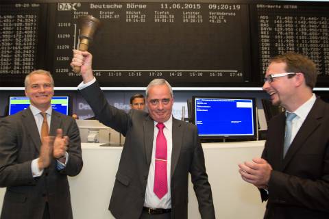 Top Siltronic management attending IPO at Frankfurt Stock Exchange