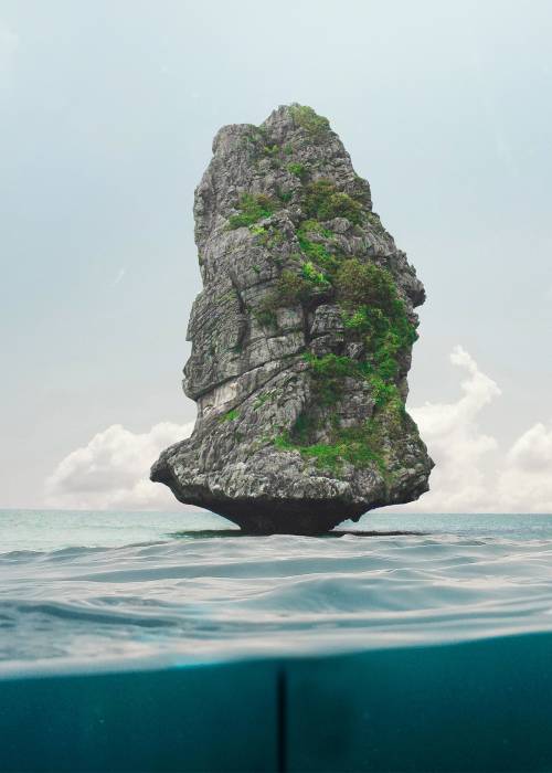 Rock at the ocean