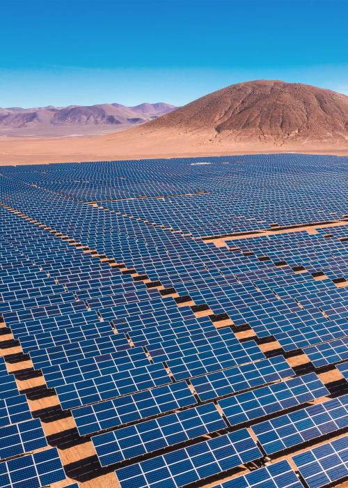 沙漠中的太阳能发电站